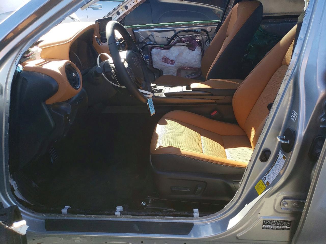 2024 Lexus Is 350 F Sport Design - Image 7