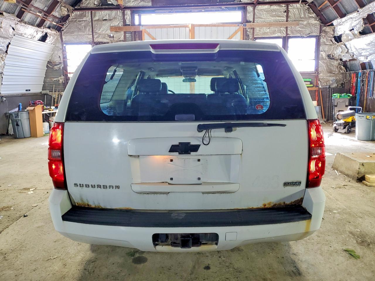 2010 Chevrolet Suburban C1500 Ls - Фото 6