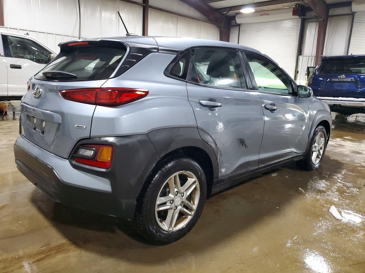 2021 Hyundai Kona Se - Фото 3