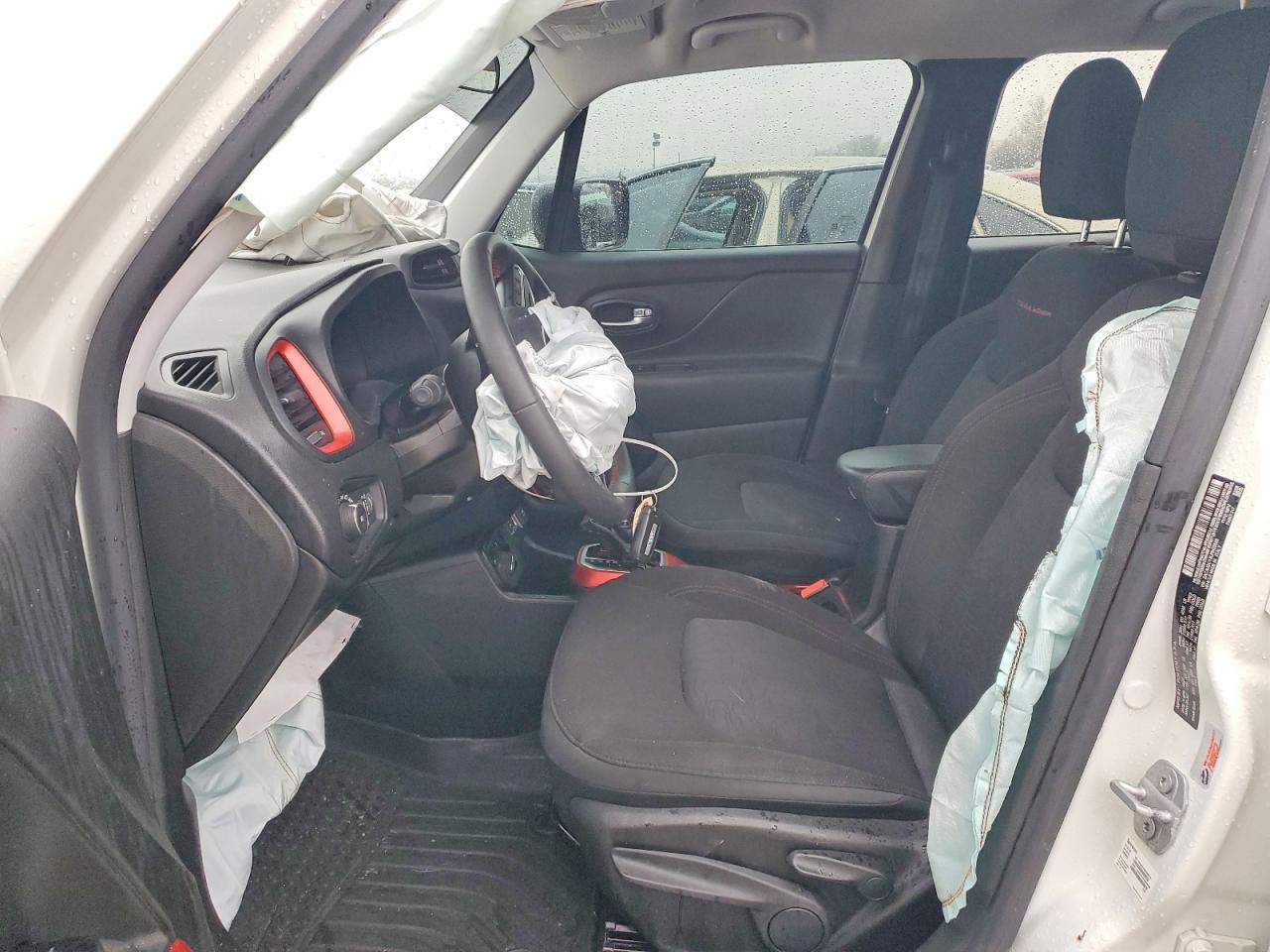 2020 Jeep Renegade Trailhawk - Image 7