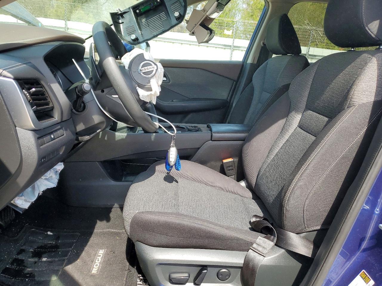 2021 Nissan Rogue Sv - Image 7