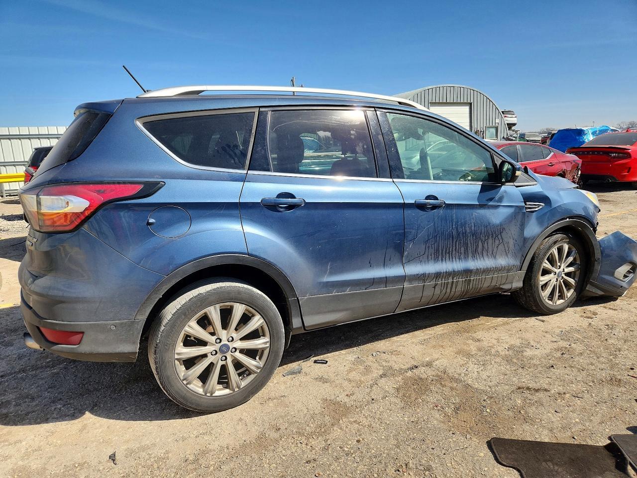2018 Ford Escape Titanium - Фото 3