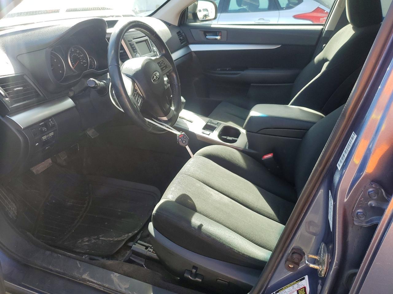 2014 Subaru Outback 2.5I Premium - Image 7