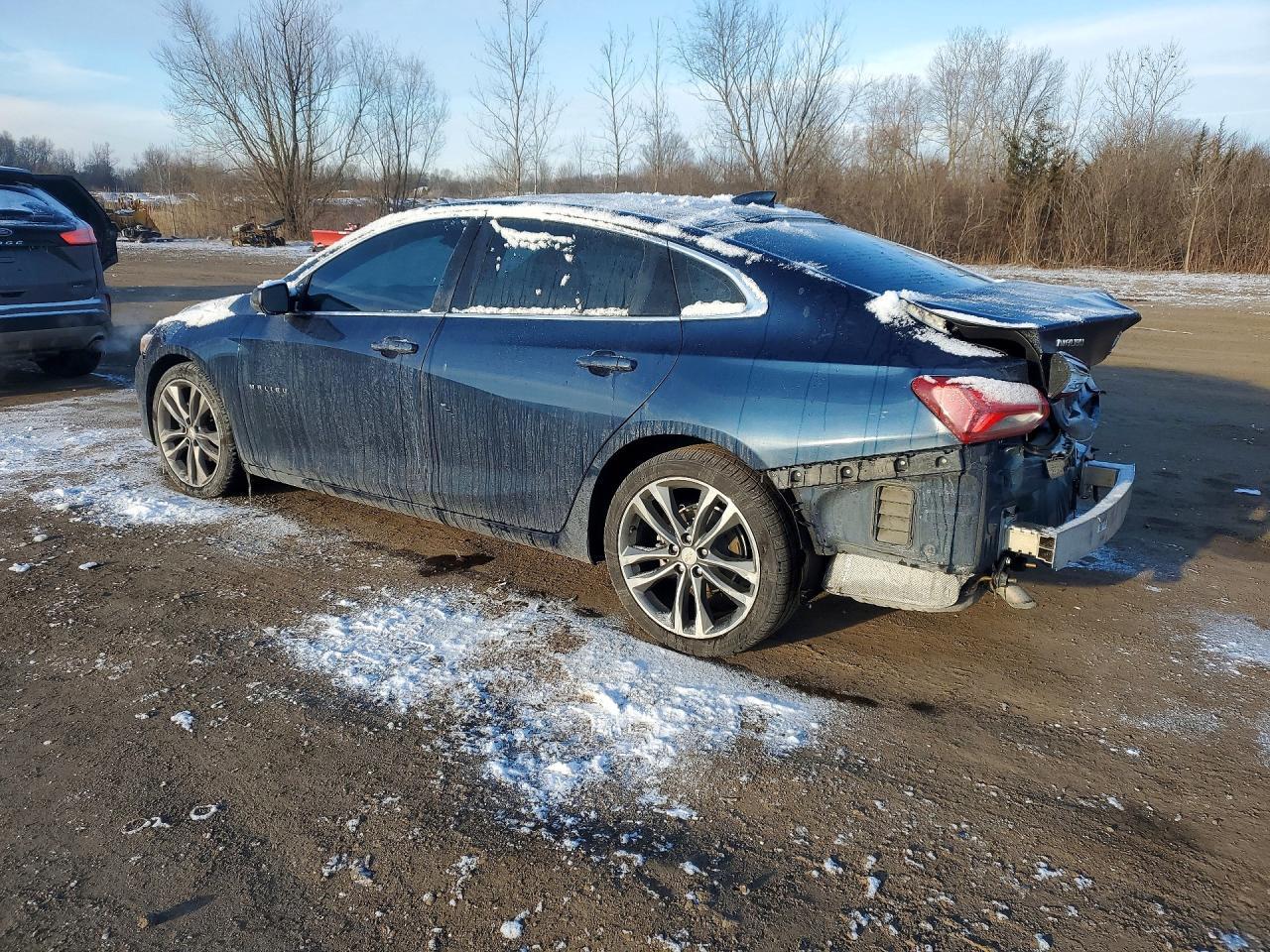 2022 Chevrolet Malibu Lt - Фото 2