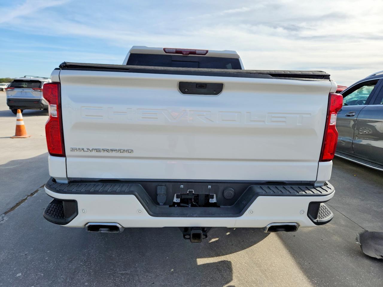 2021 Chevrolet Silverado K1500 High Country - Image 6