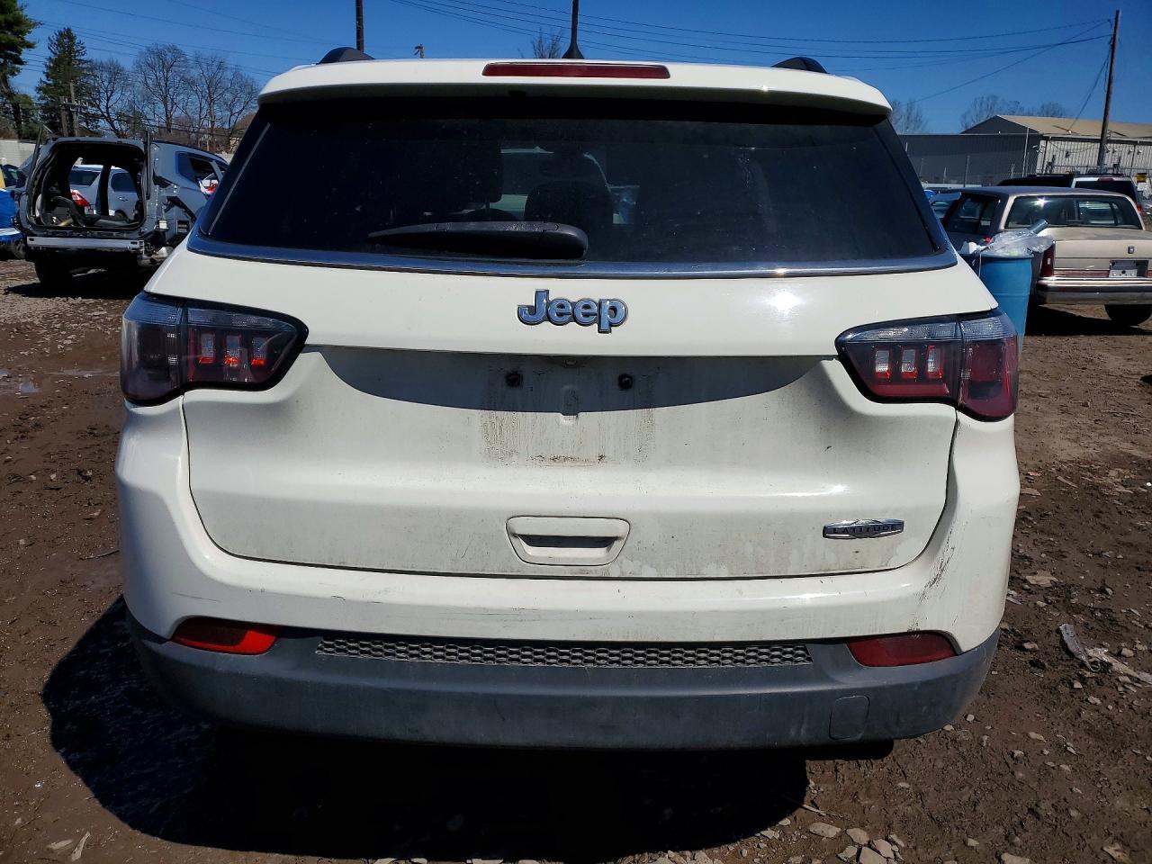 2018 Jeep Compass Latitude - Фото 6