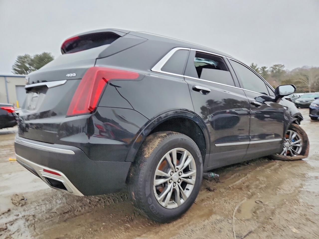 2021 Cadillac Xt5 Premium Luxury - Image 3