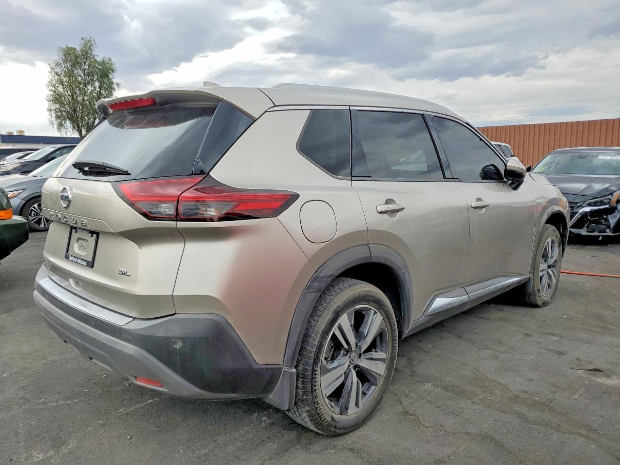 2021 Nissan Rogue Sl - Фото 3