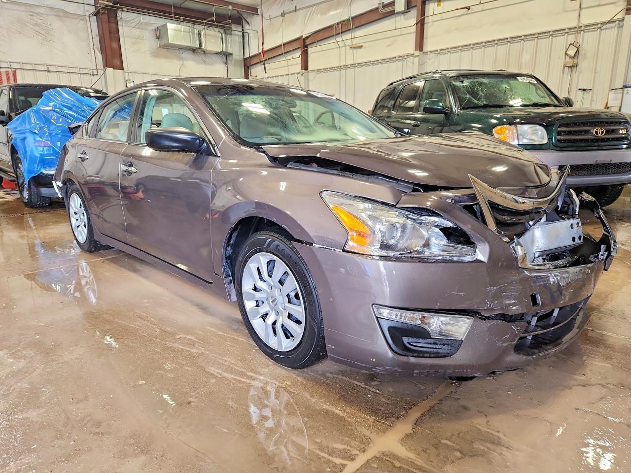 2013 Nissan Altima 2.5 - Фото 4