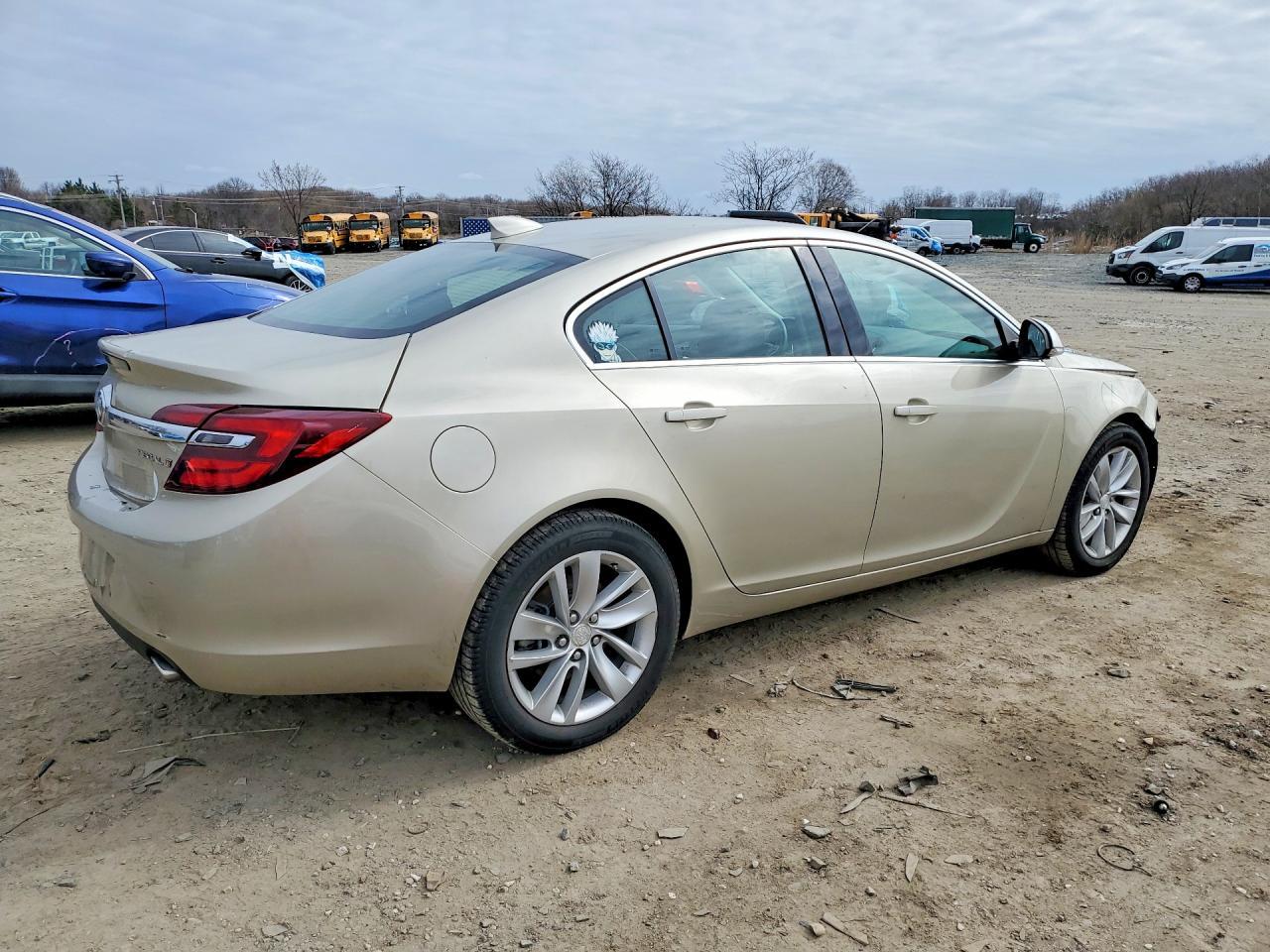 2015 Buick Regal - Фото 3