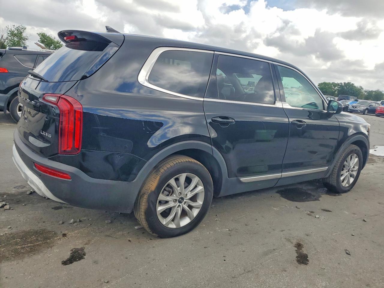 2021 Kia Telluride Lx - Фото 3