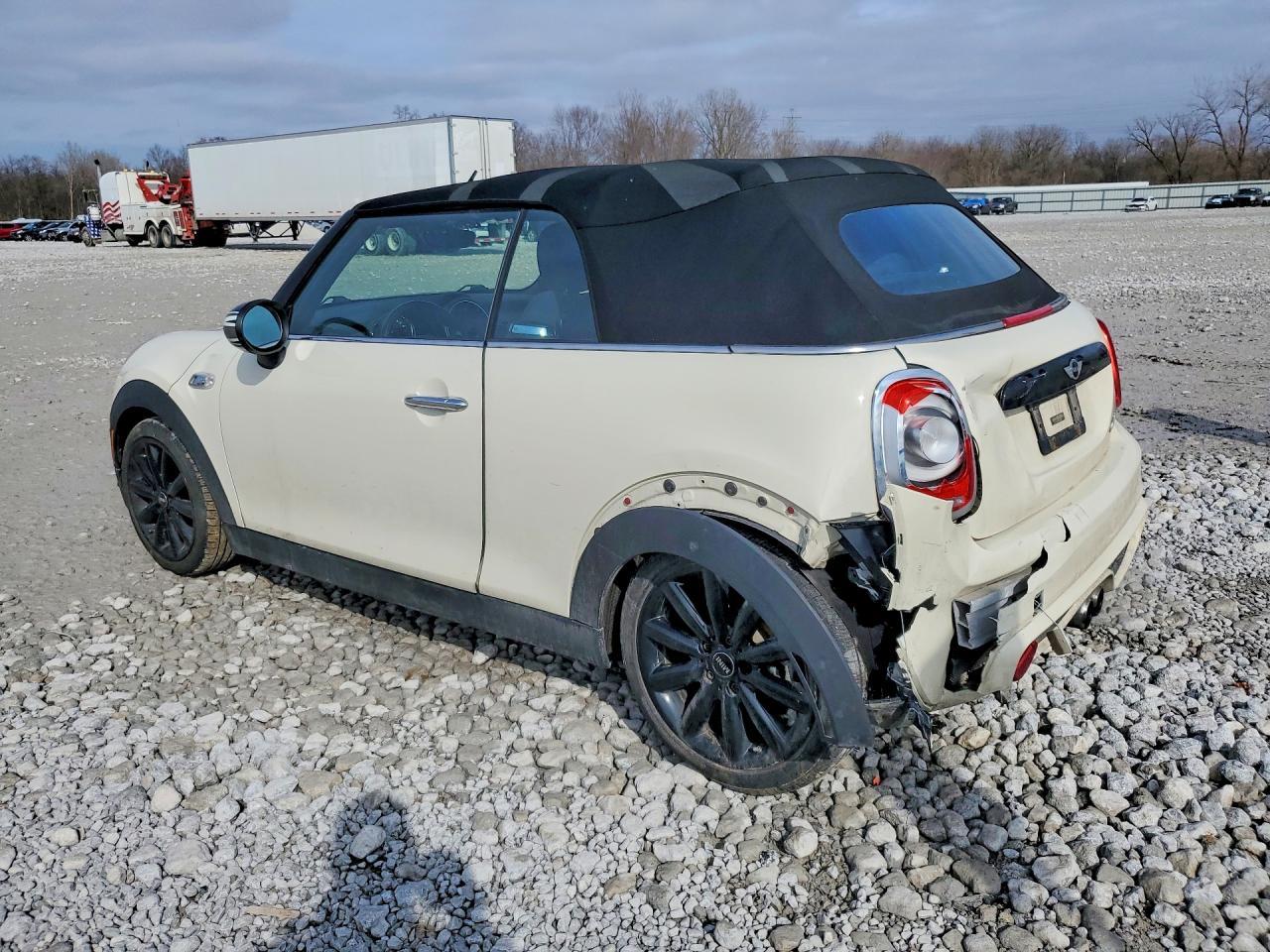 2018 Mini Cooper S - Фото 2