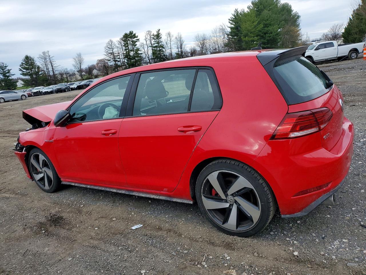 2021 Volkswagen Gti S - Фото 2