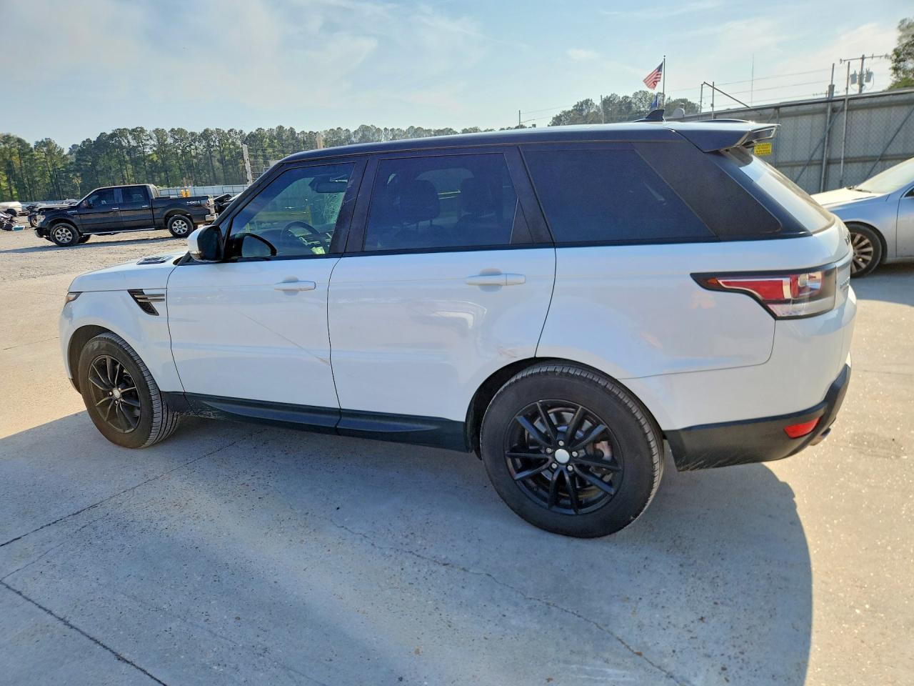 2016 Land Rover Range Rover Sport Se - Фото 2