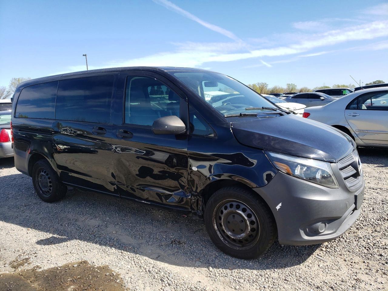 2019 Mercedes-Benz Metris - Фото 4