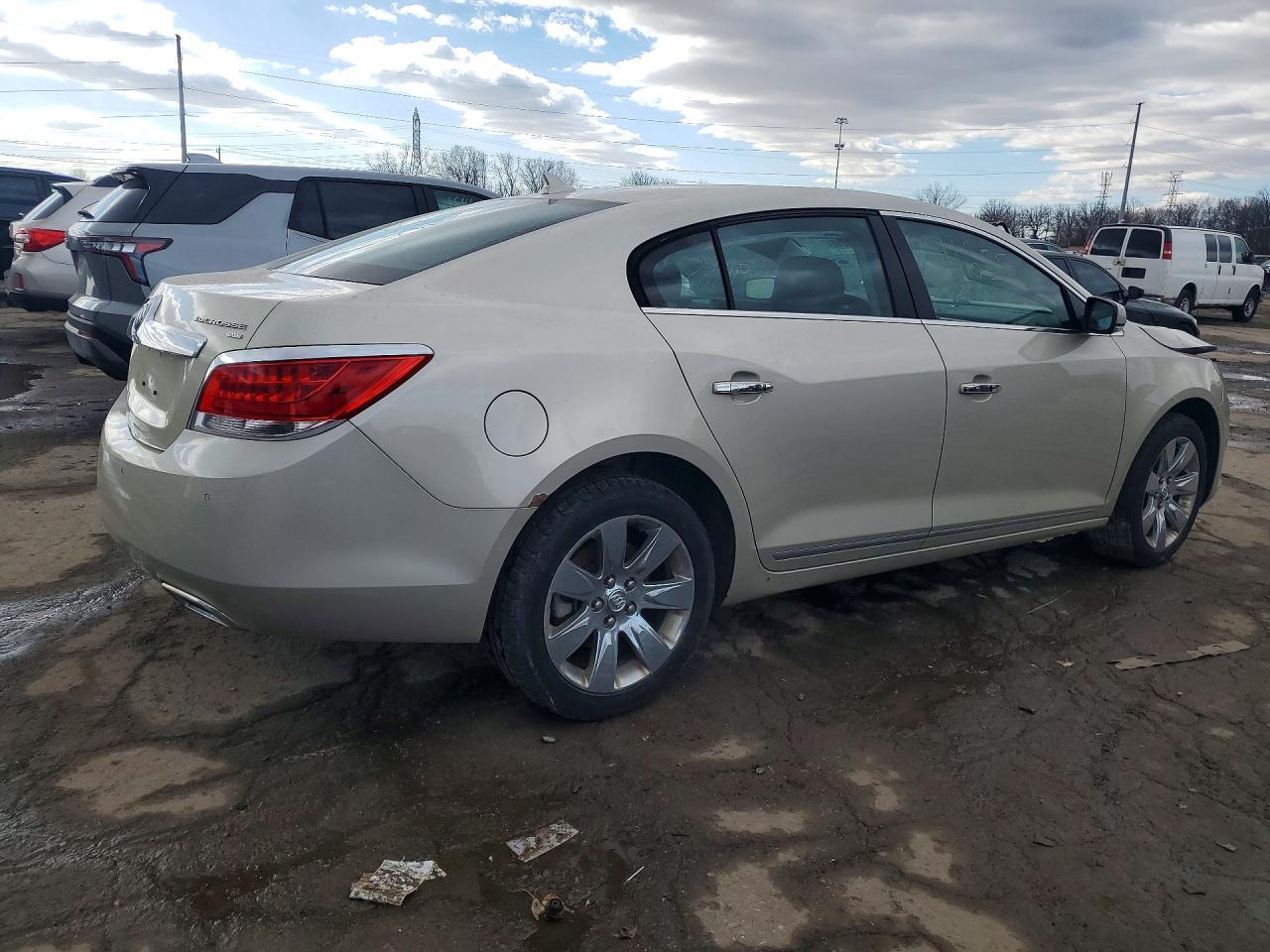 2013 Buick Lacrosse Premium - Image 3