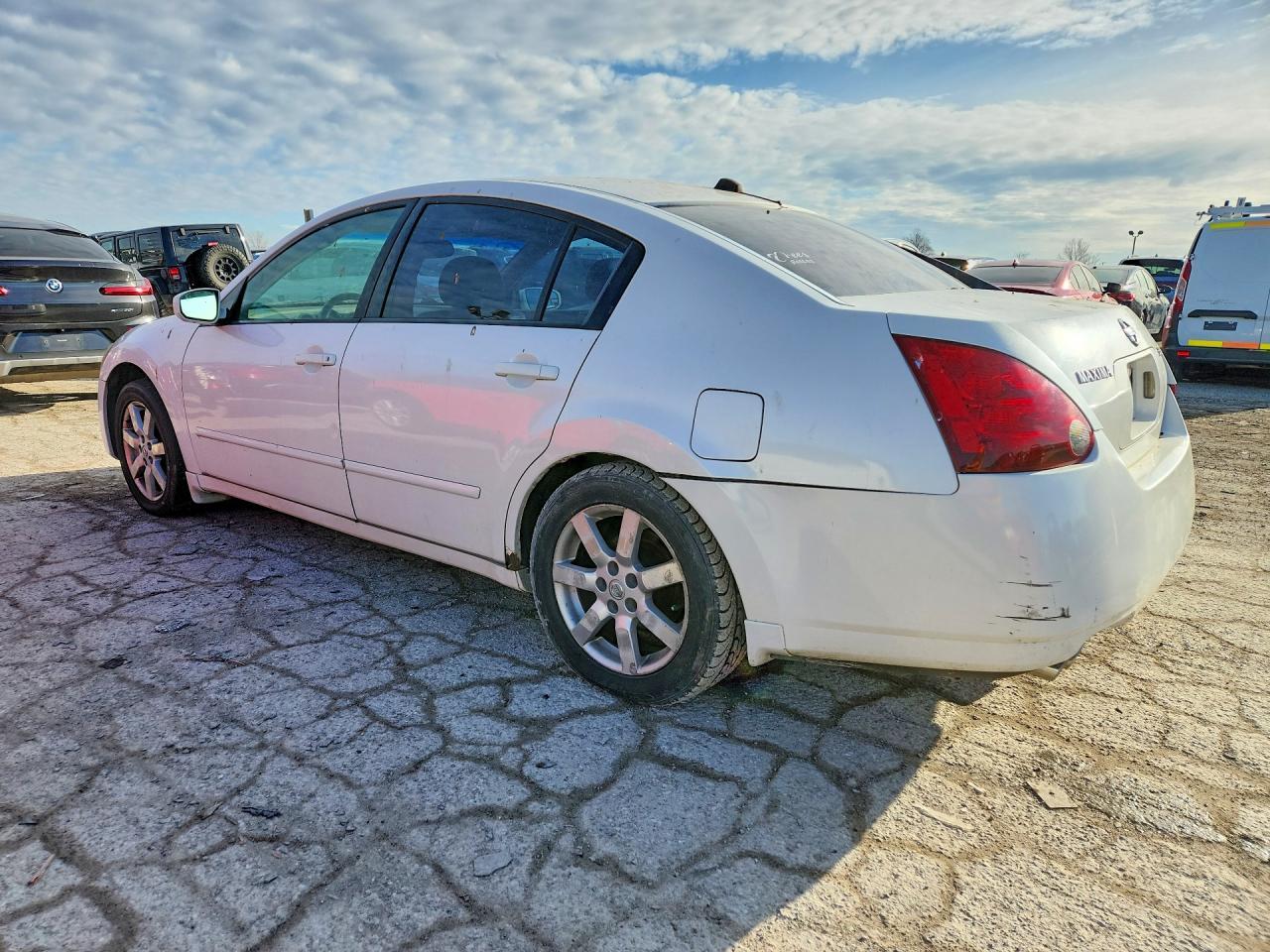 2004 Nissan Maxima 3.5 Se - Фото 2