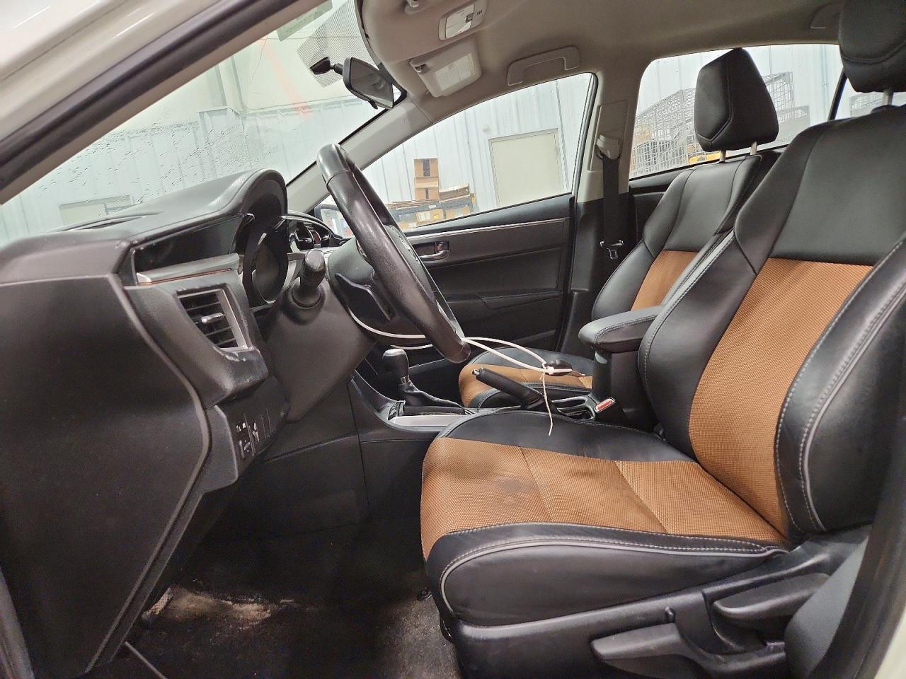 2015 Toyota Corolla S Plus - Фото 7