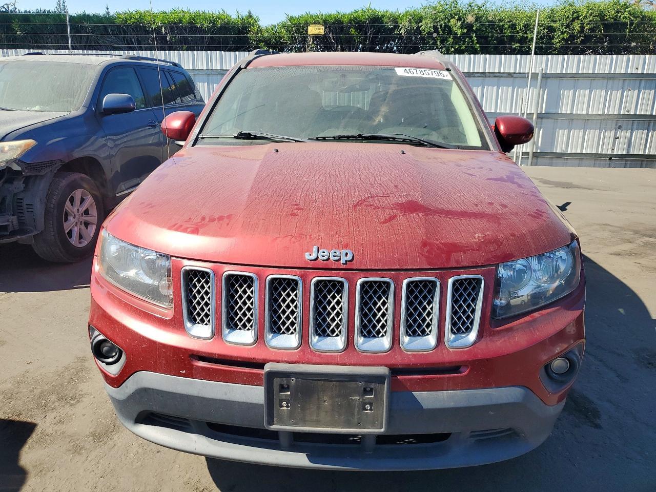 2017 Jeep Compass Latitude - Image 5