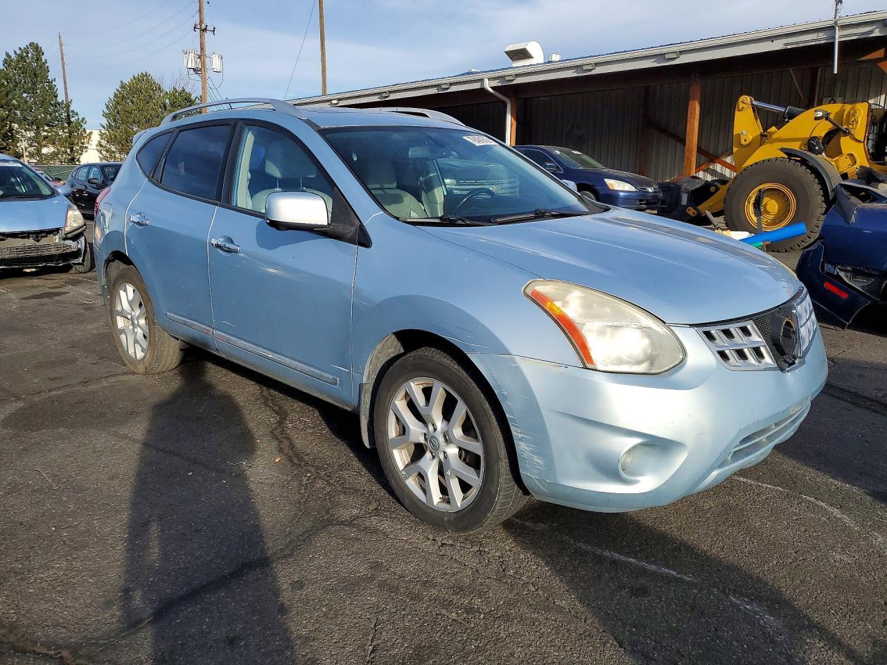 2013 Nissan Rogue S - Image 4