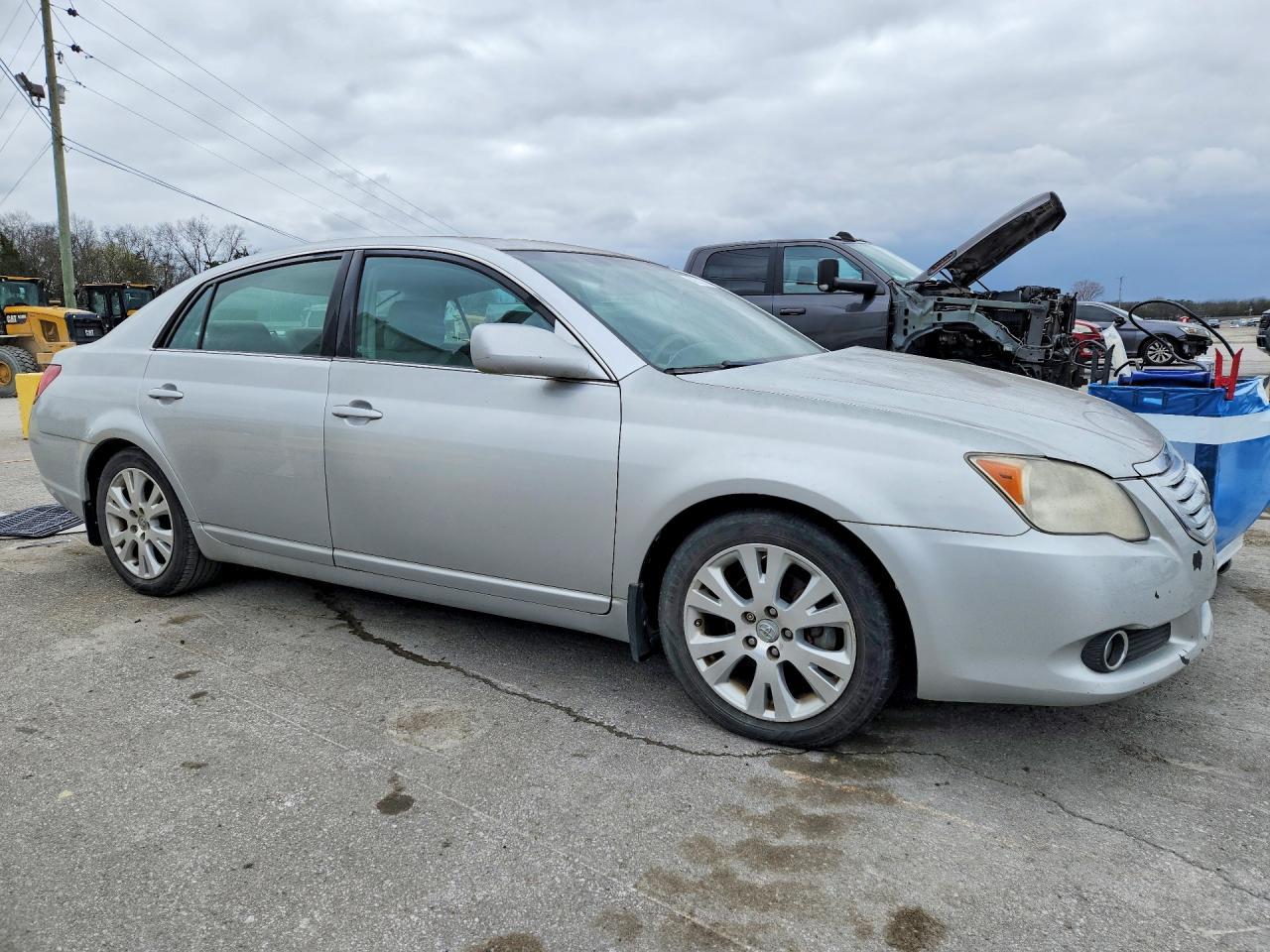 2008 Toyota Avalon Xls - Image 4