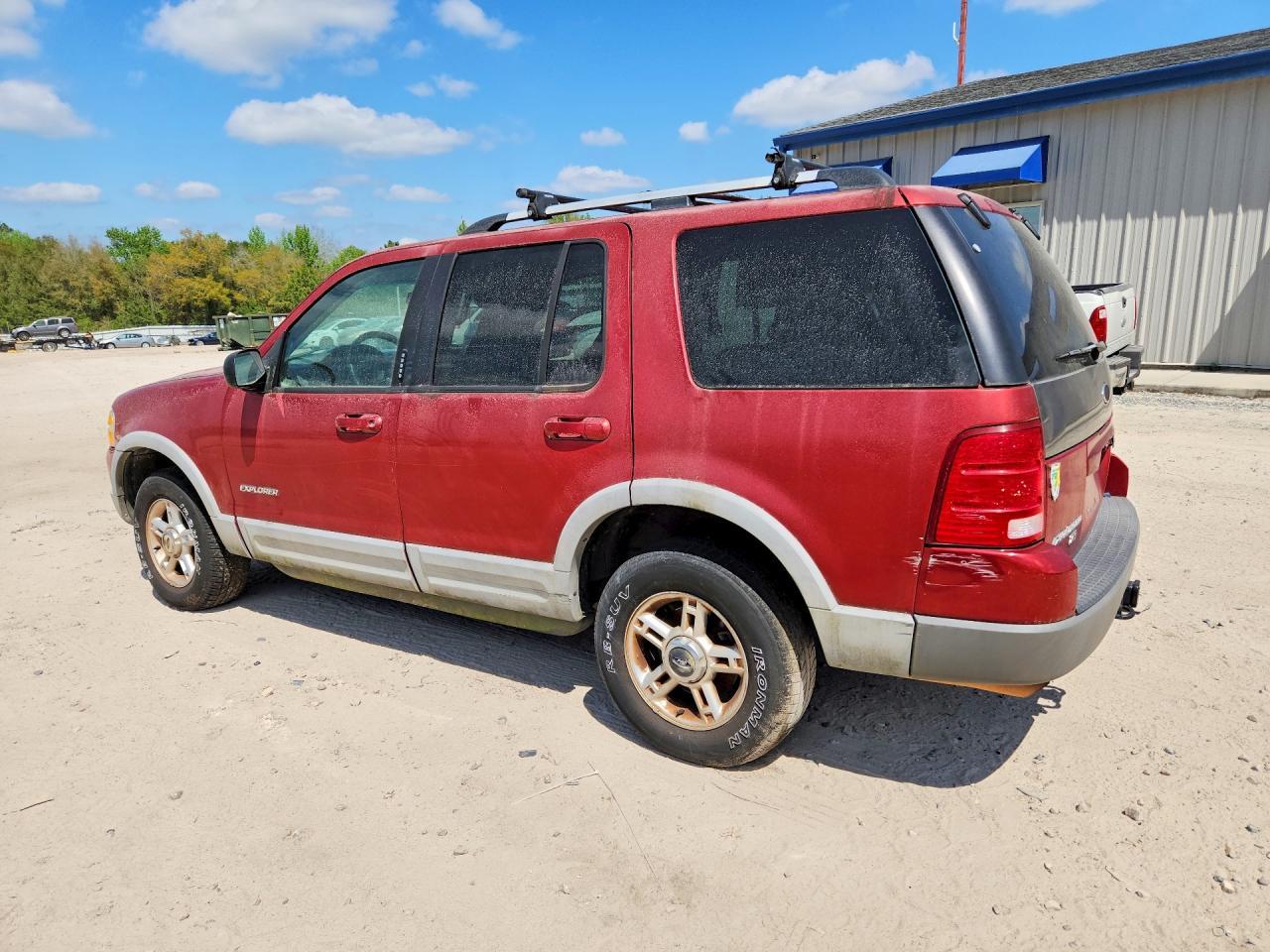 2002 Ford Explorer Xlt - Image 2