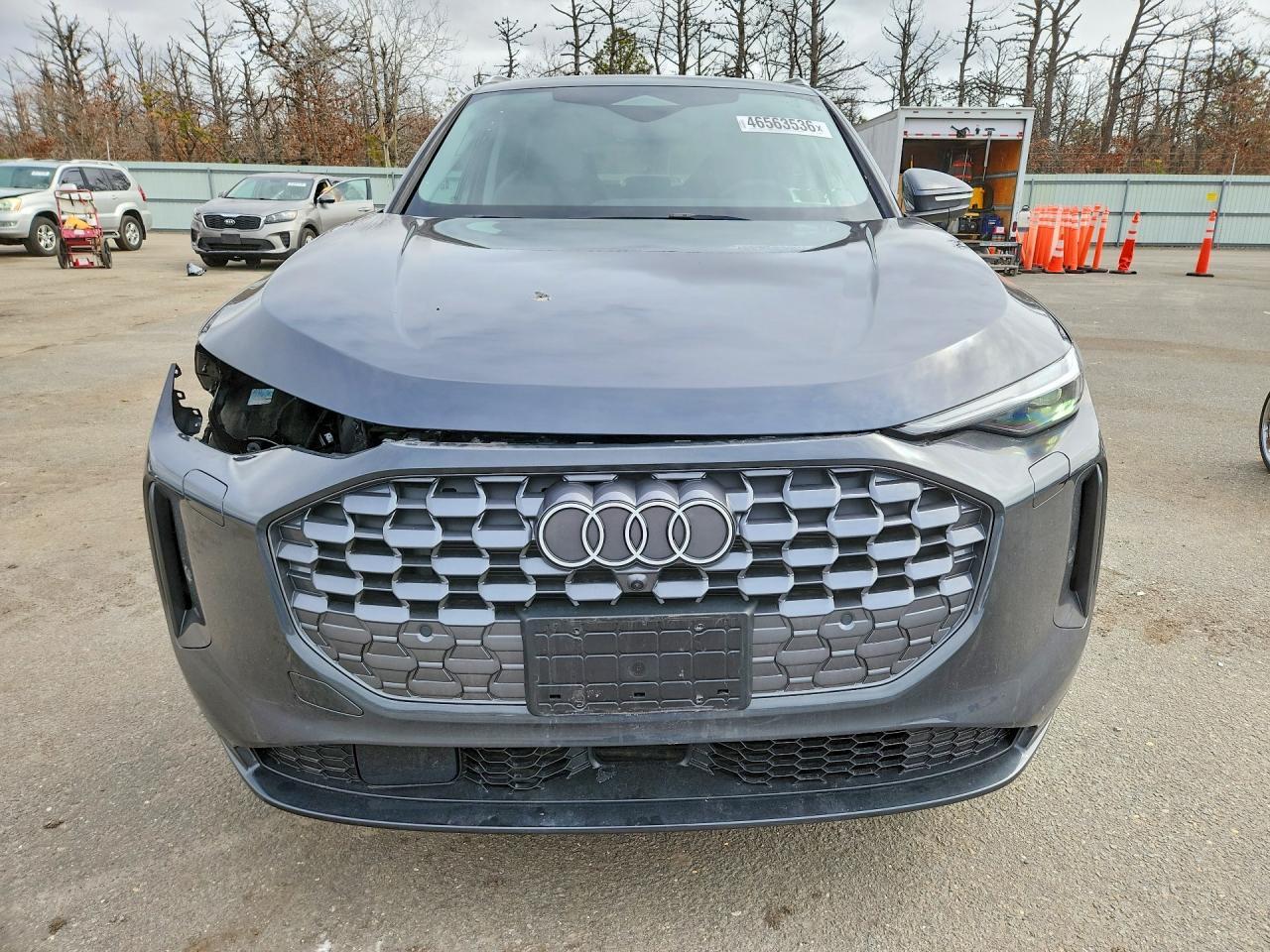 2025 Audi Q5 Premium Plus - Image 5