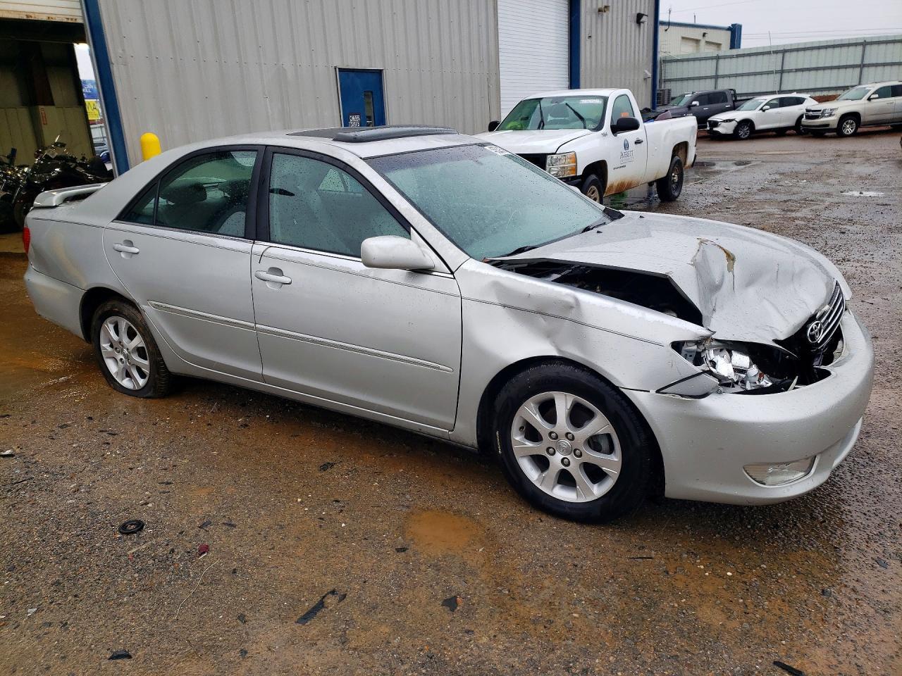 2005 Toyota Camry Xle - Image 4