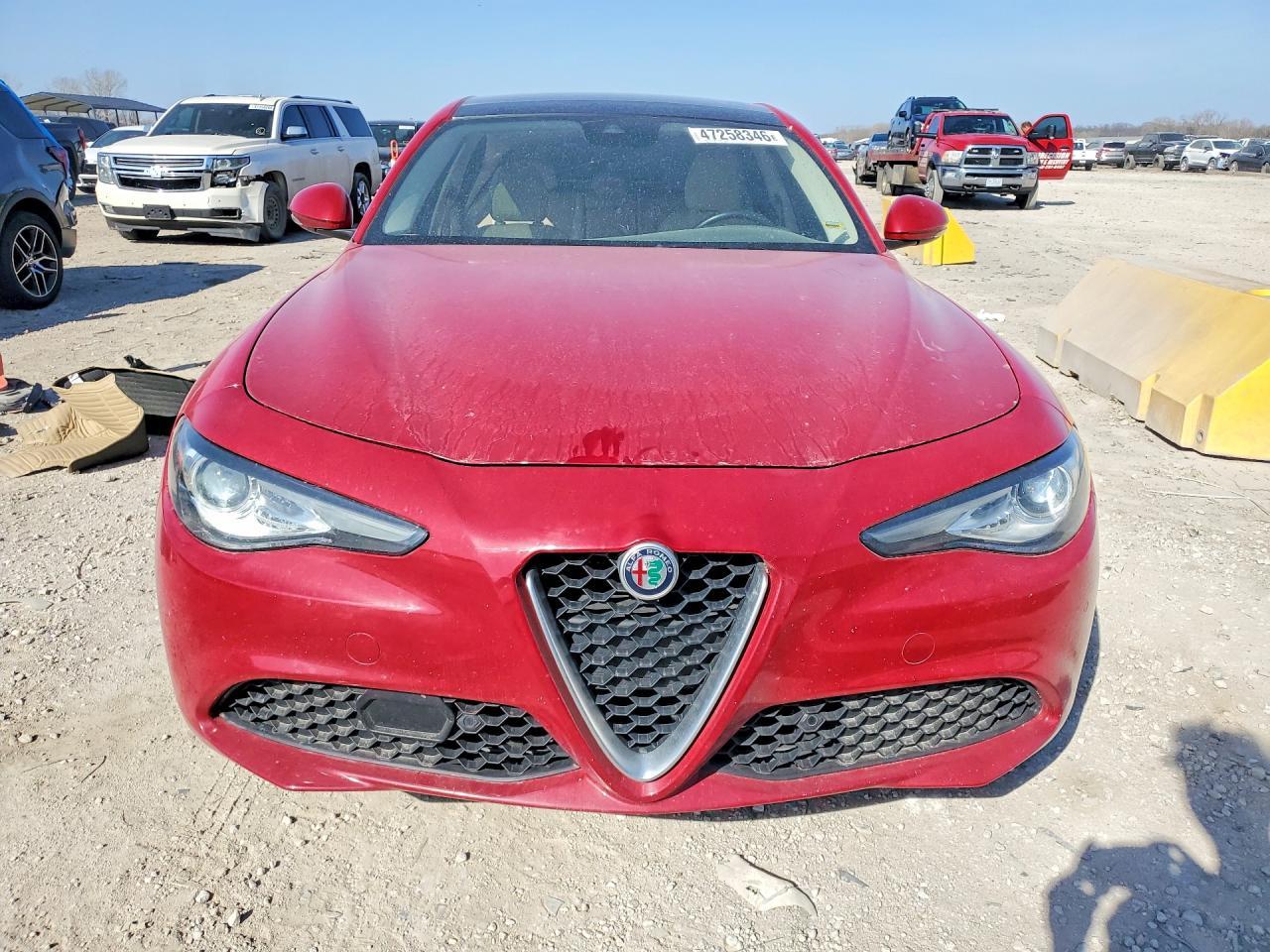 2017 Alfa Romeo Giulia Ti Q4 - Фото 5