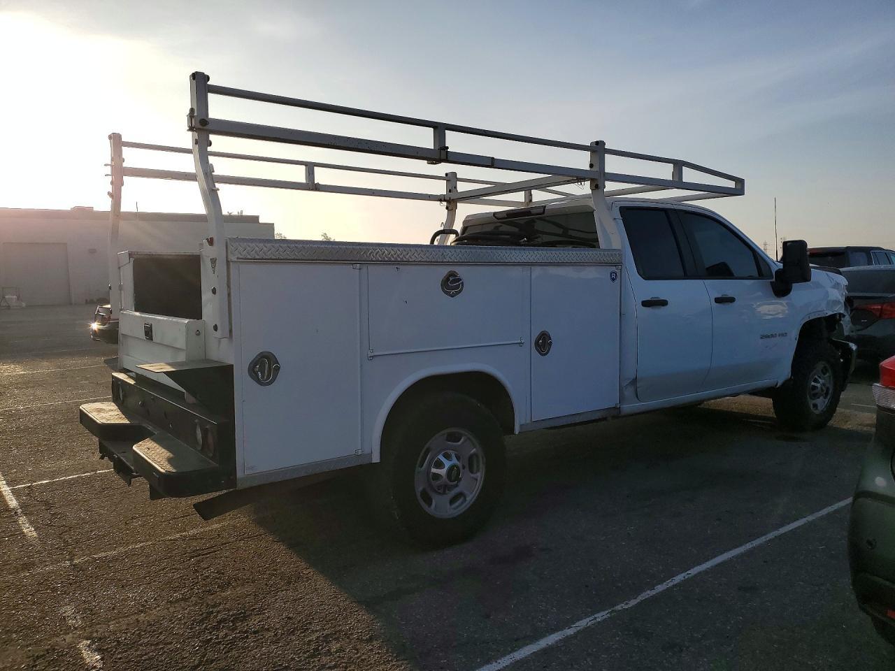 2020 Chevrolet Silverado Delivery Truck - Image 3