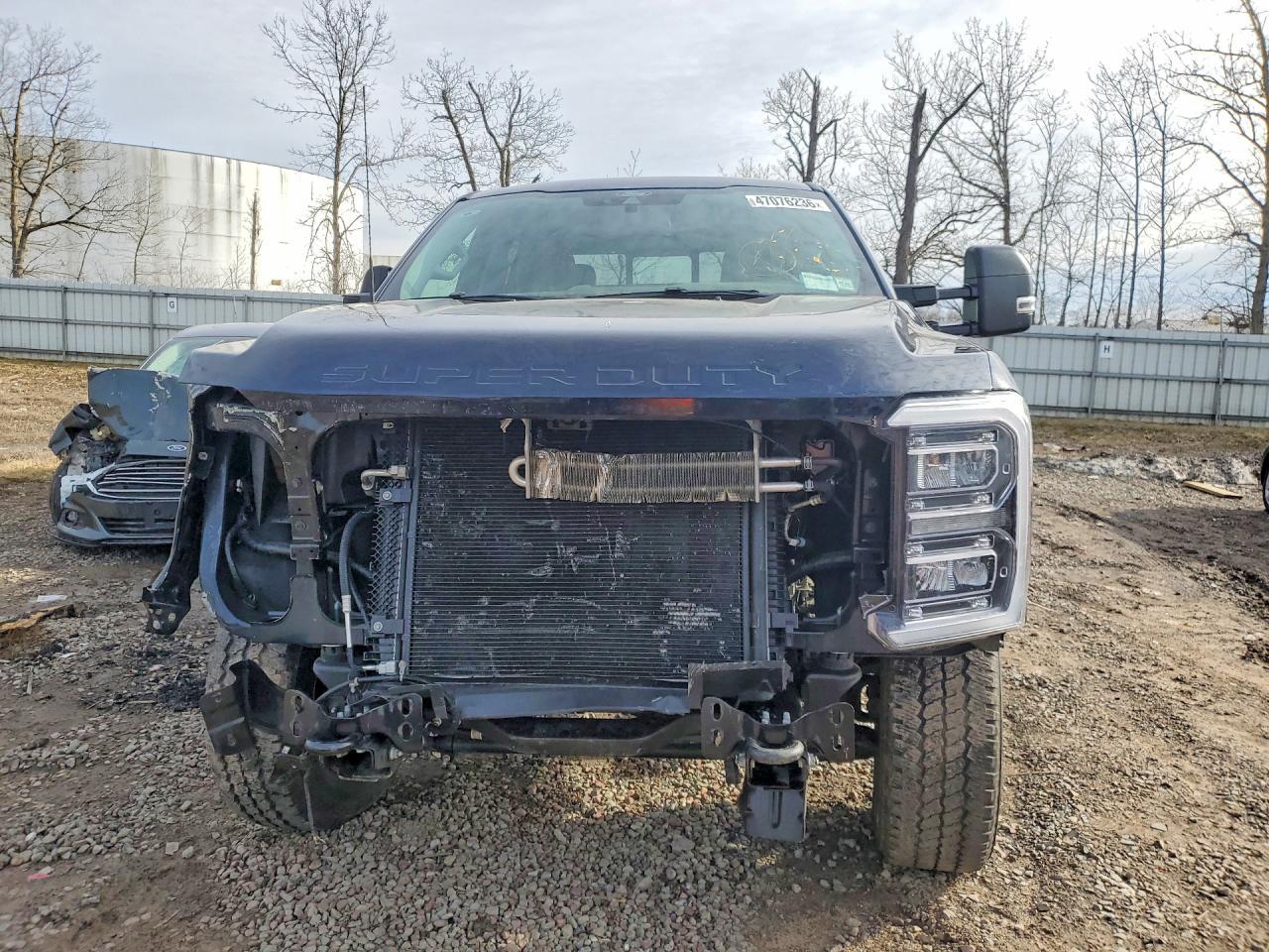 2025 Ford F250 Super Duty - Фото 5