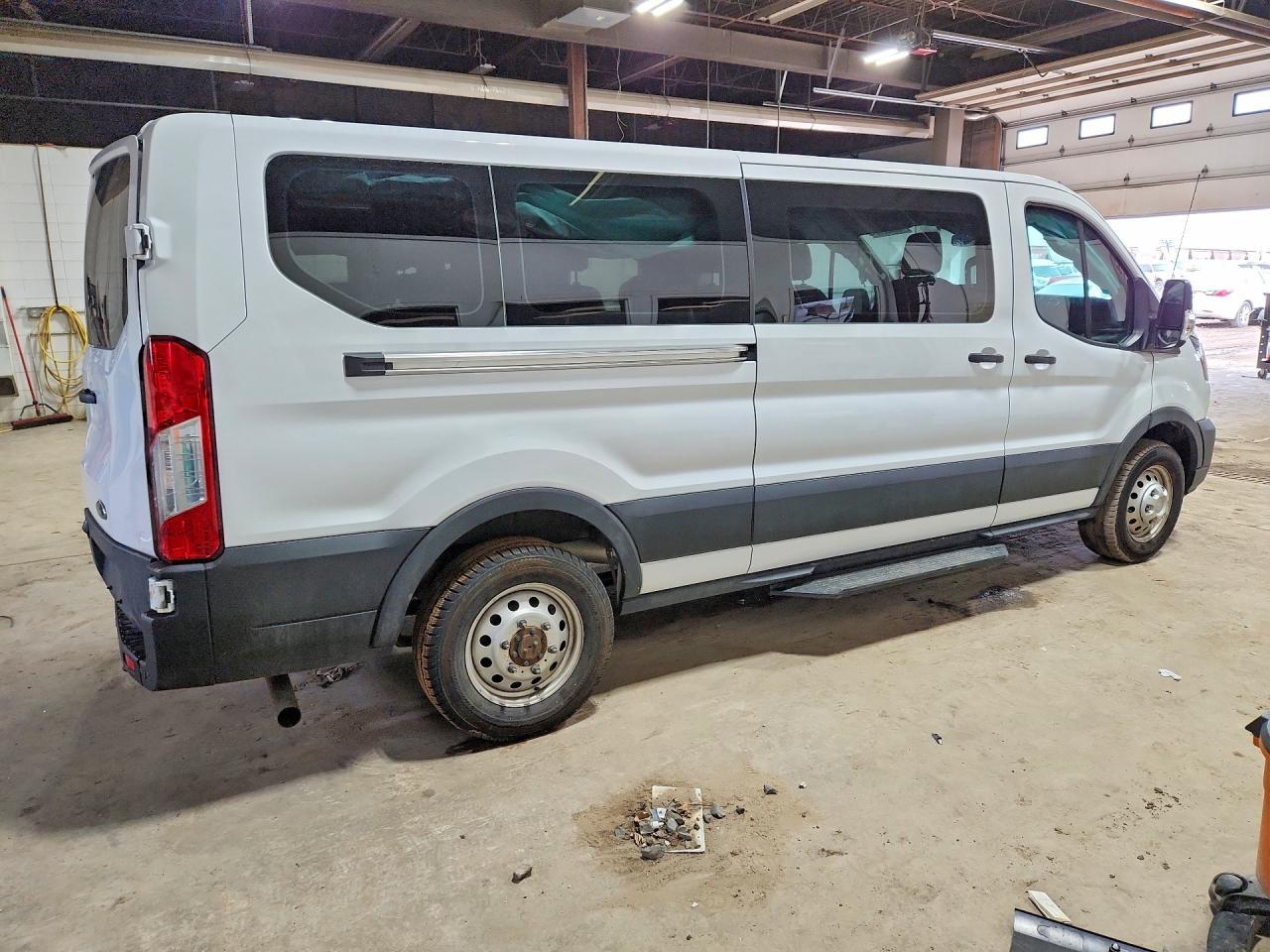2023 Ford Transit T-350 - Image 3