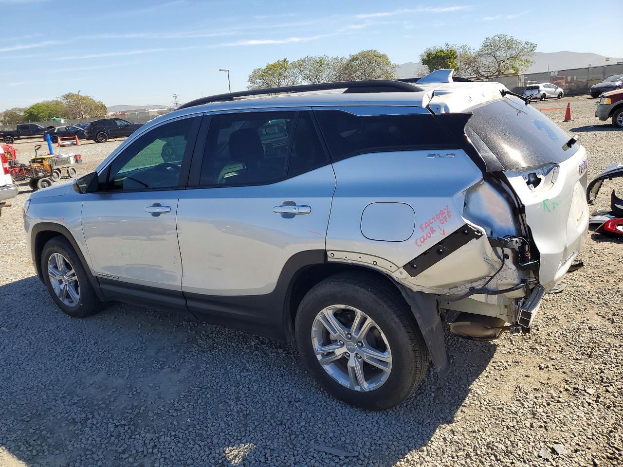 2022 GMC Terrain Sle - Фото 2