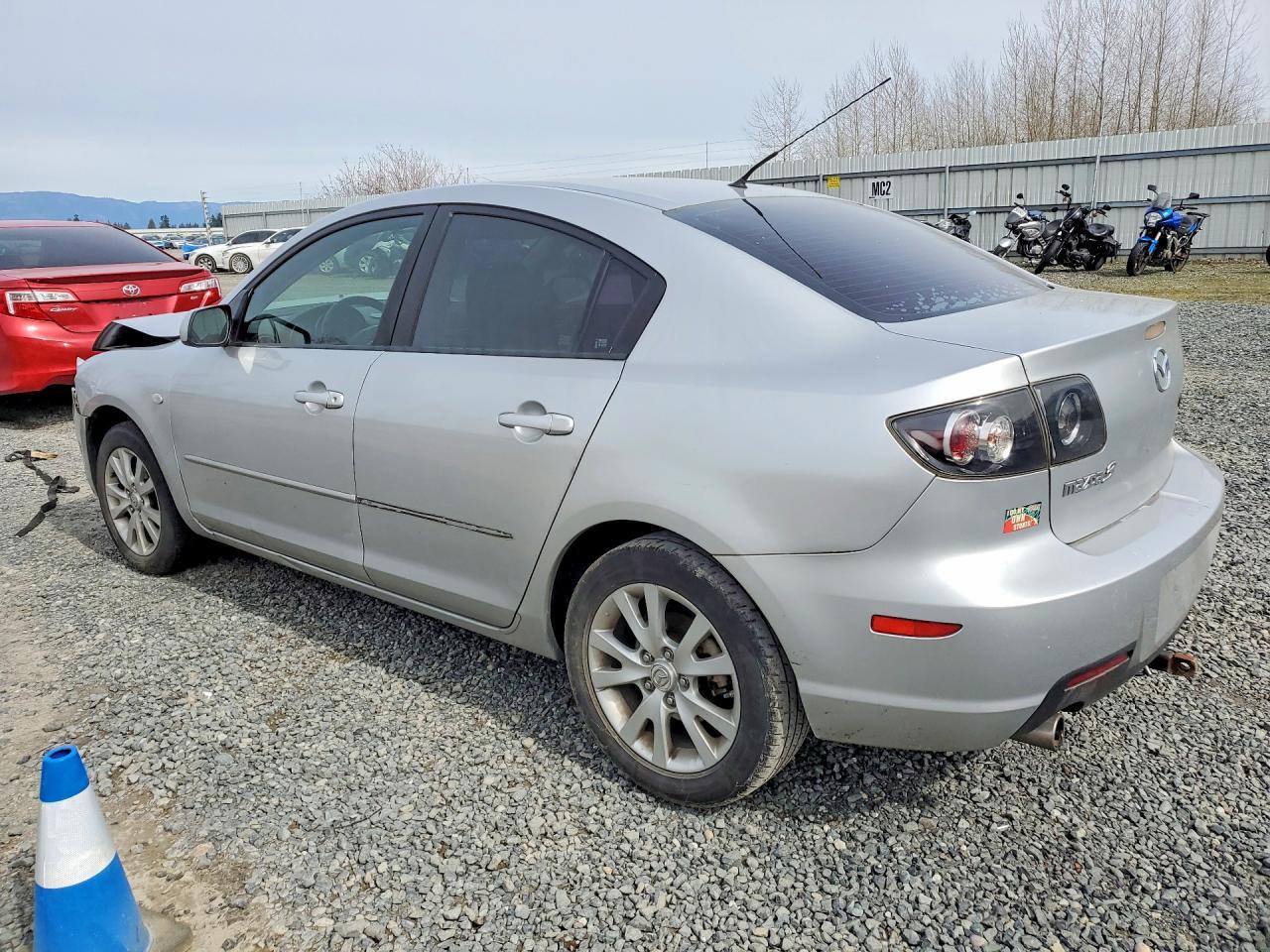 2007 Mazda 3 I - Image 2