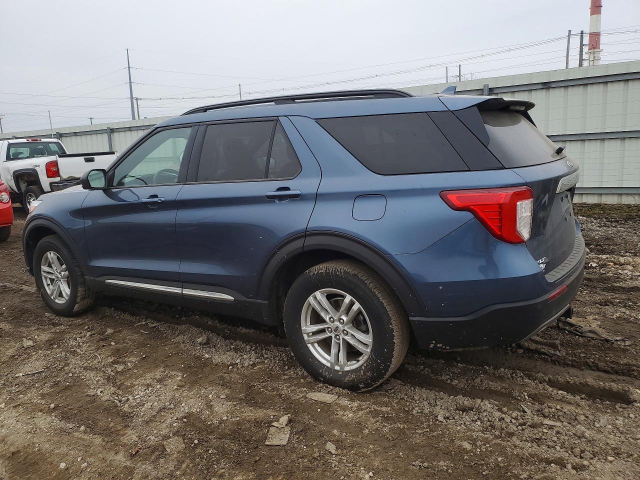 2020 Ford Explorer Xlt - Image 2