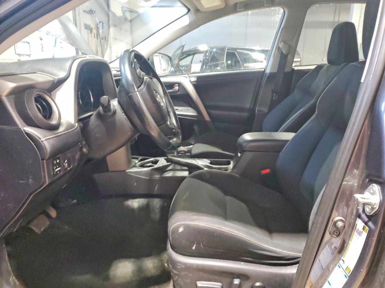2016 Toyota Rav4 Xle - Фото 7