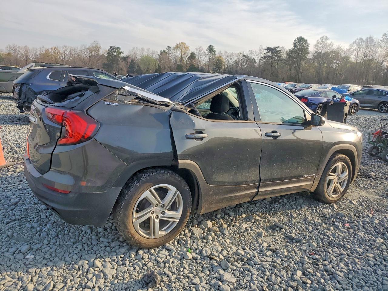 2019 GMC Terrain Sle - Image 3