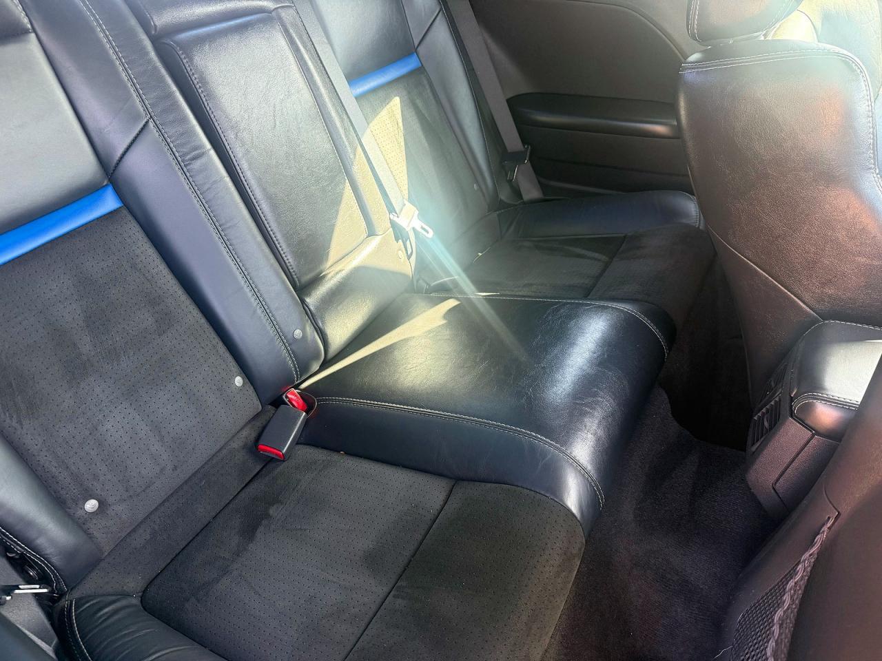 2010 Dodge Challenger Srt-8 - Image 6