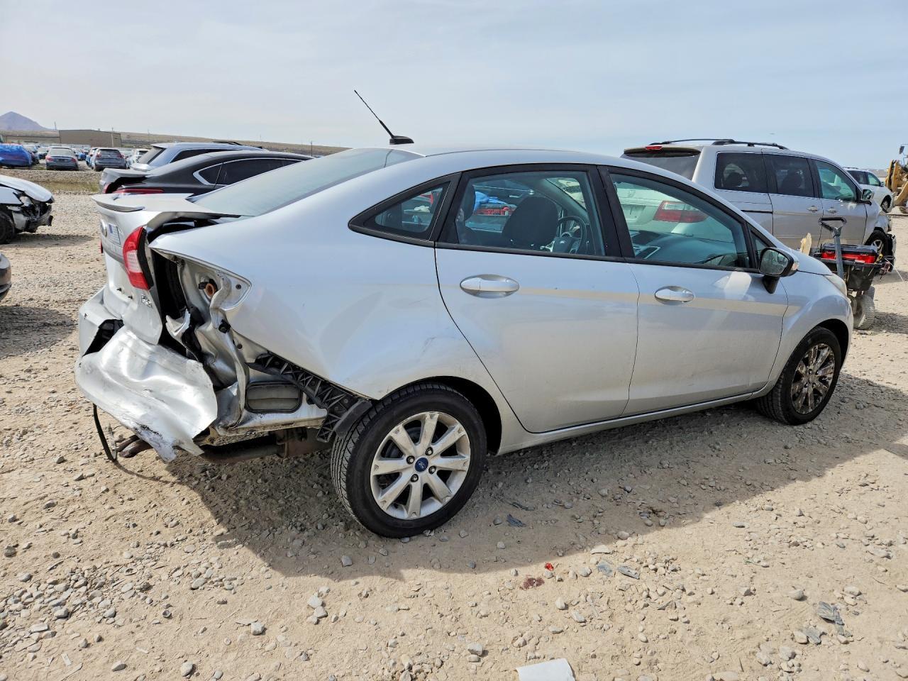 2013 Ford Fiesta Se - Image 3