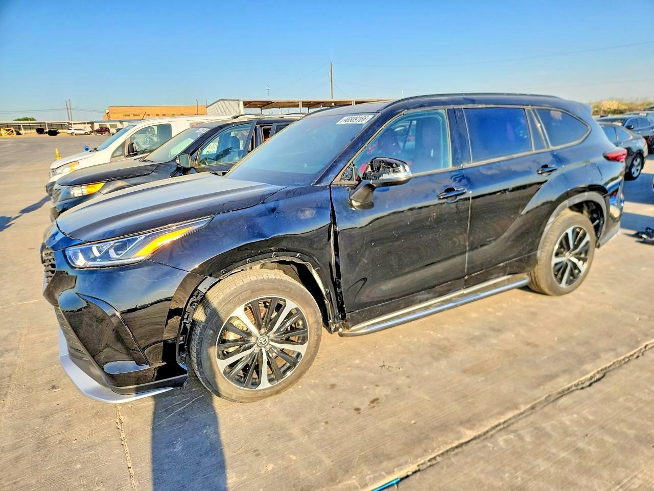 2022 Toyota Highlander Xse