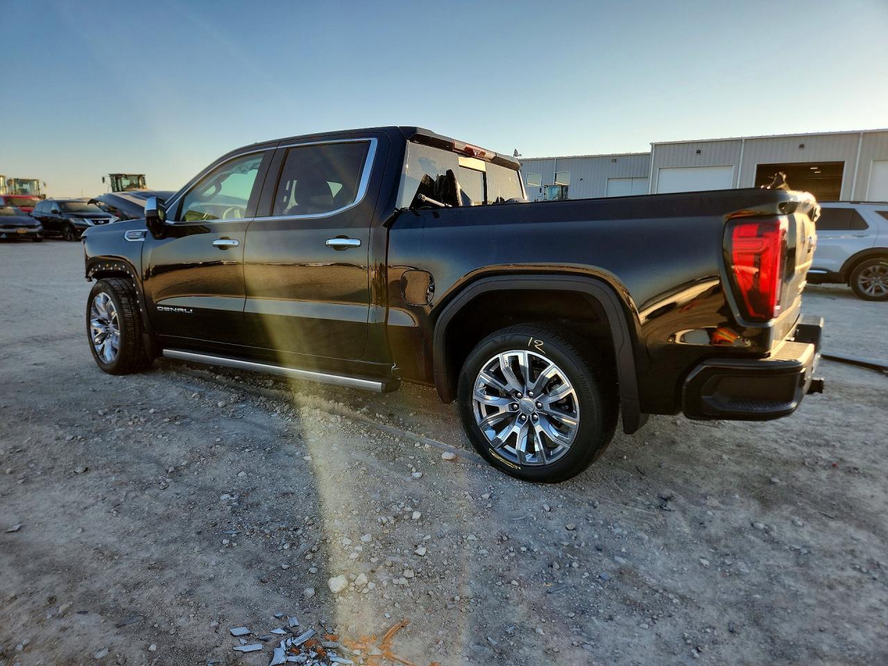 2025 GMC Sierra K1500 Denali - Image 2