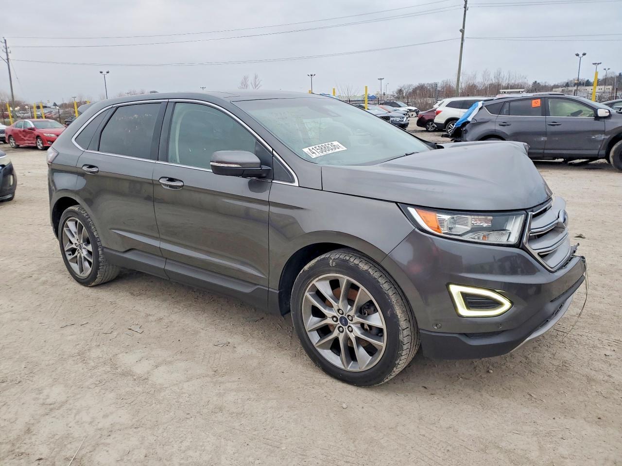 2017 Ford Edge Titanium - Фото 4