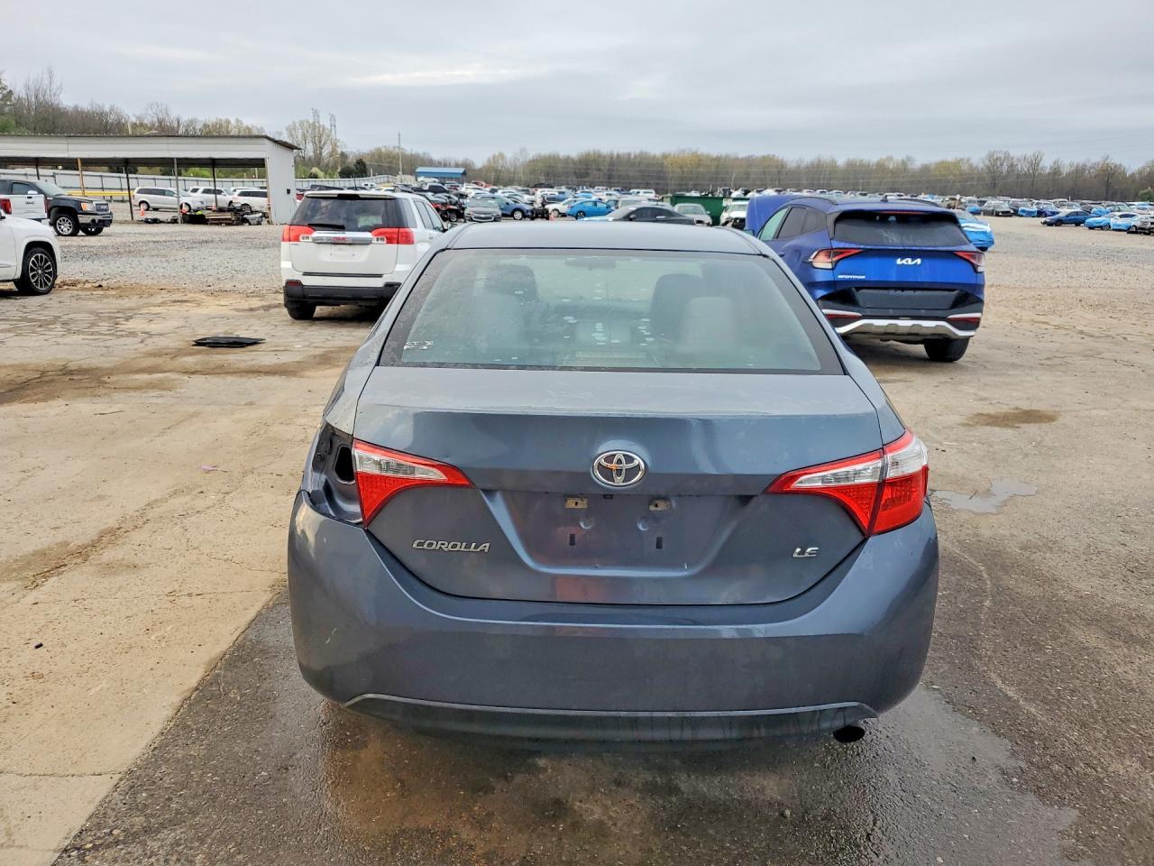 2015 Toyota Corolla Le - Фото 6