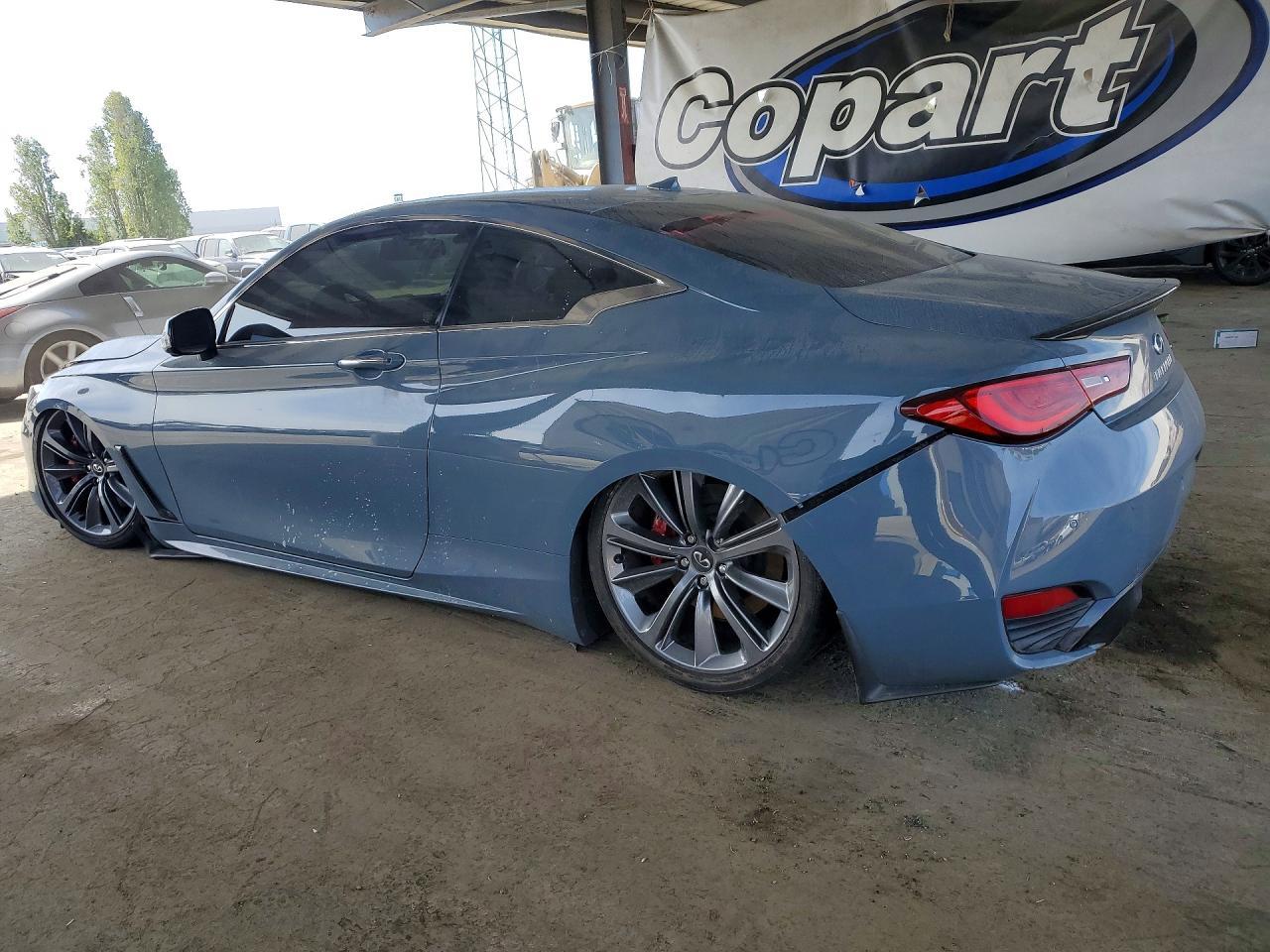 2021 Infiniti Q60 Red Sport 400 - Фото 2