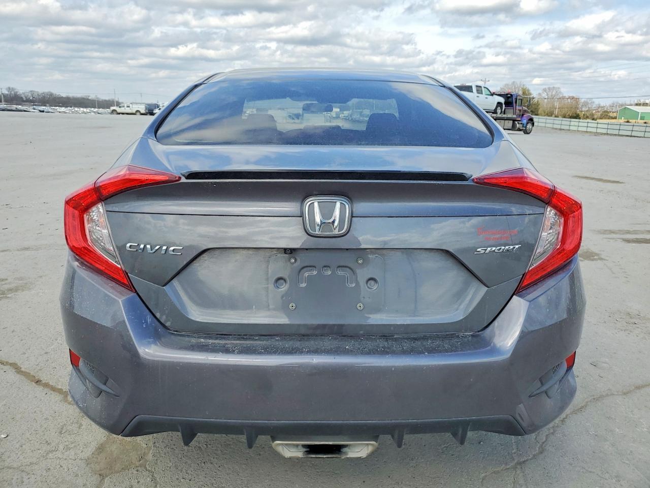 2019 Honda Civic Sport - Фото 6