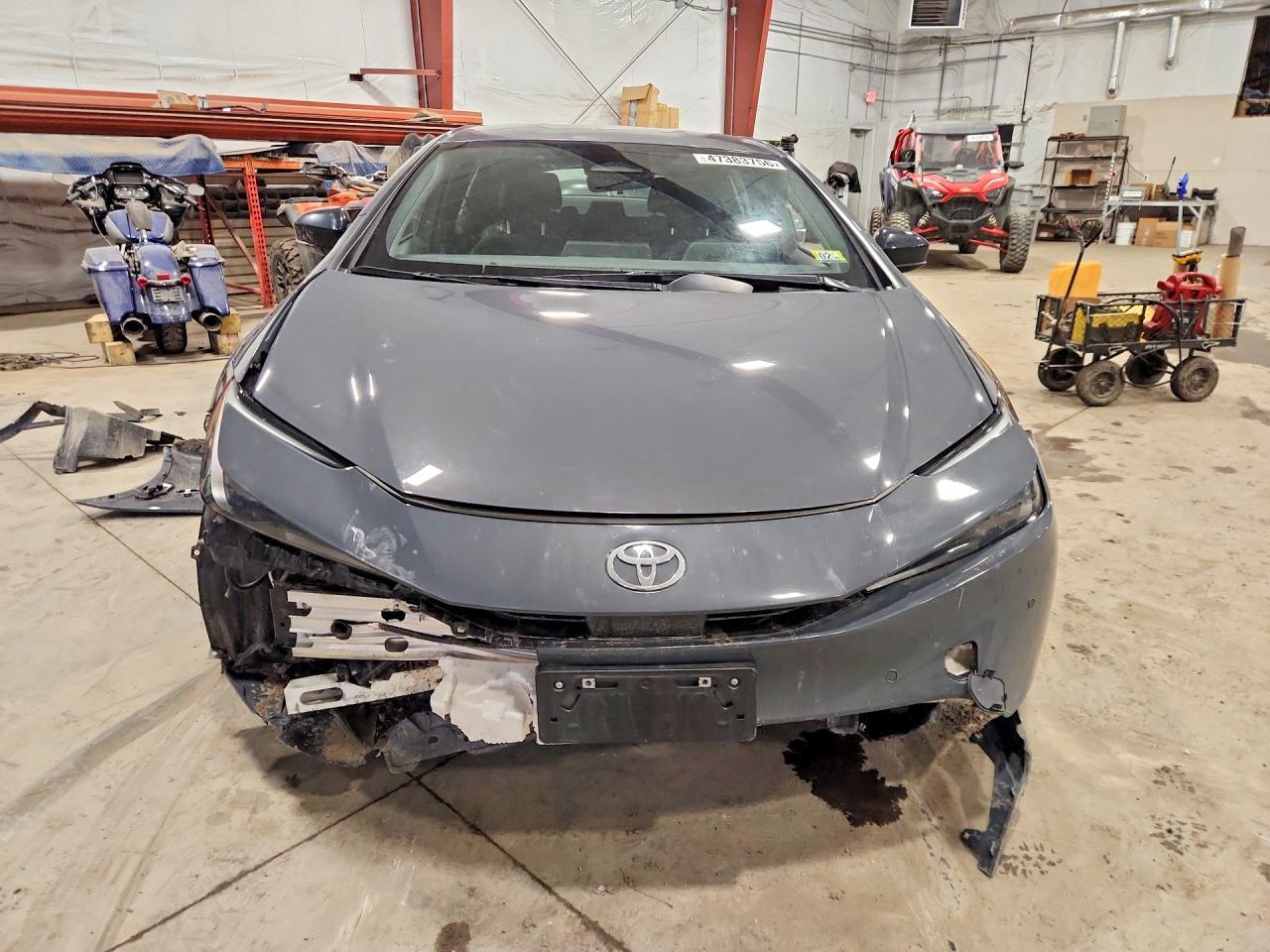 2024 Toyota Prius Le - Image 5