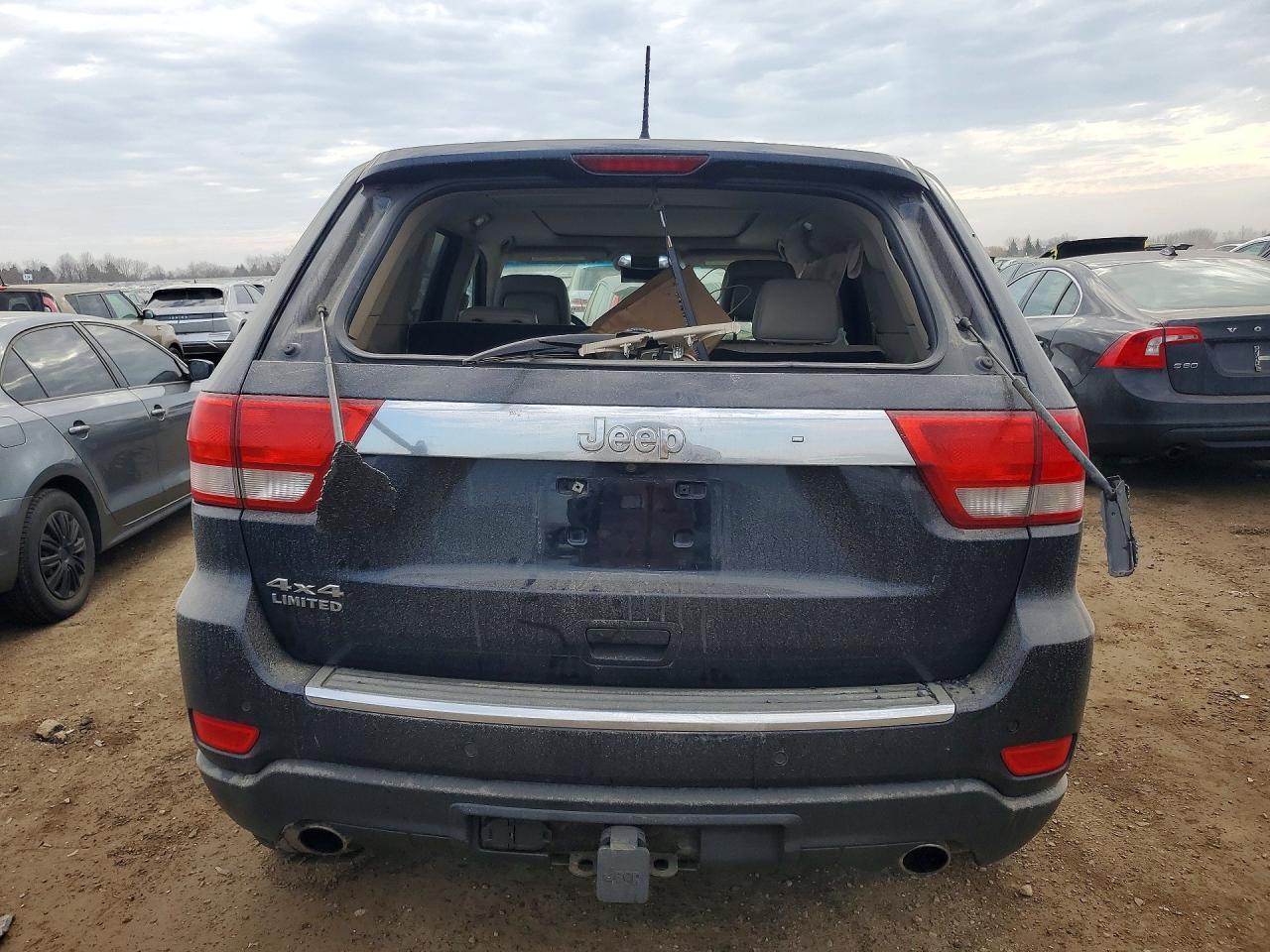 2011 Jeep Grand Cherokee Limited - Image 6