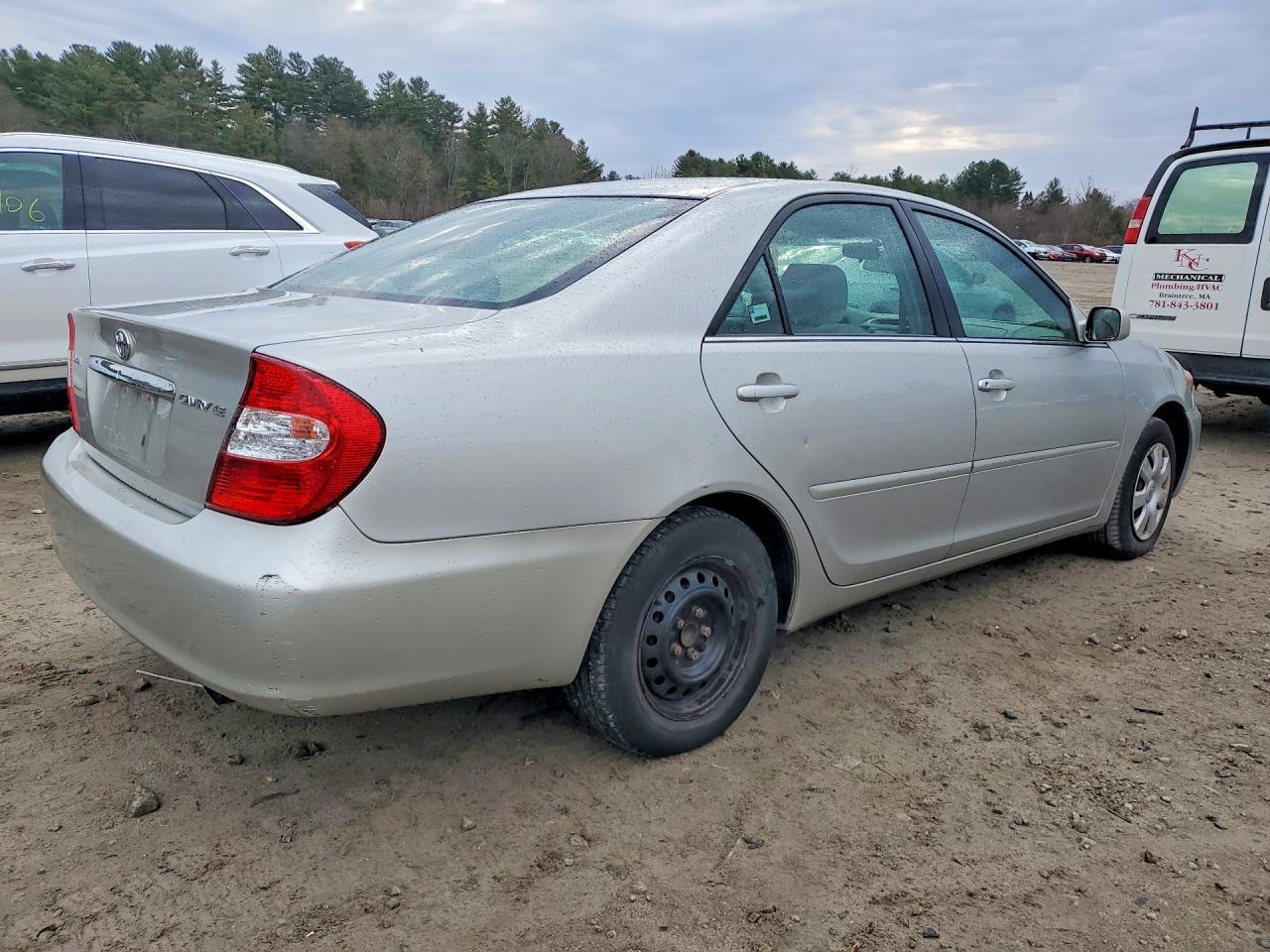 2004 Toyota Camry - Image 3