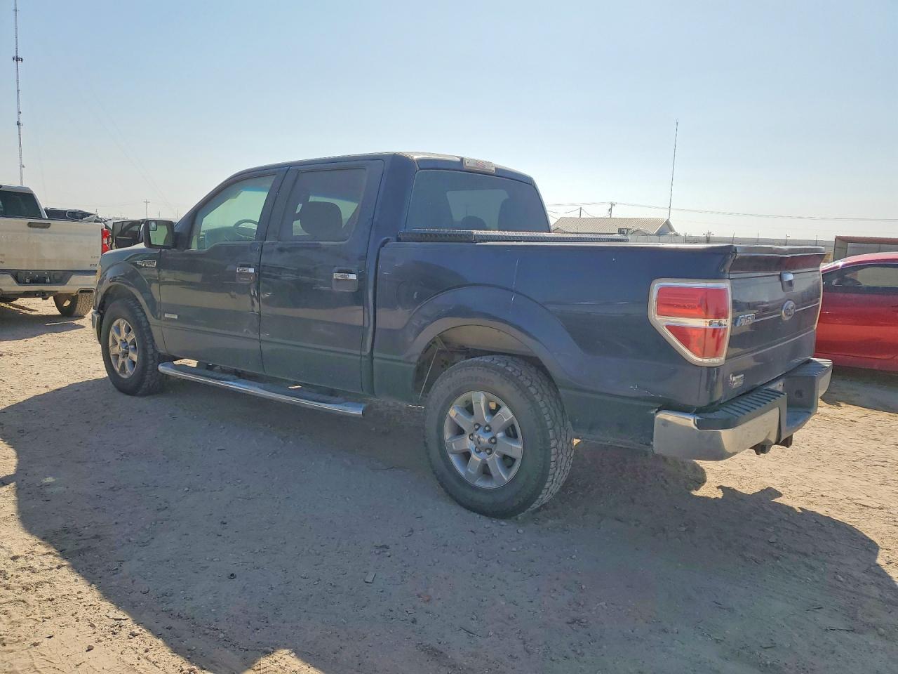 2014 Ford F150 Supercrew - Фото 2