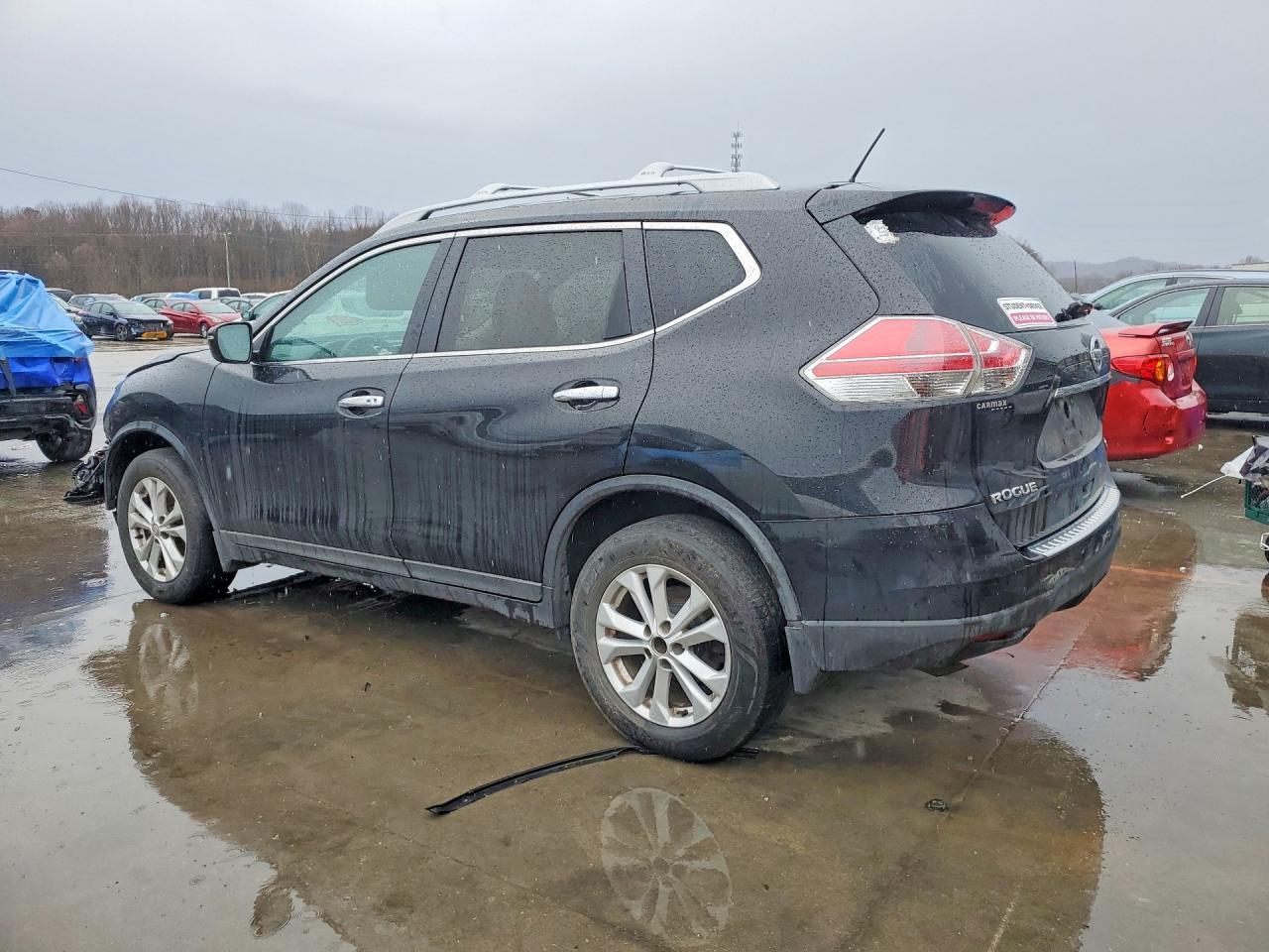 2016 Nissan Rogue Sv - Image 2